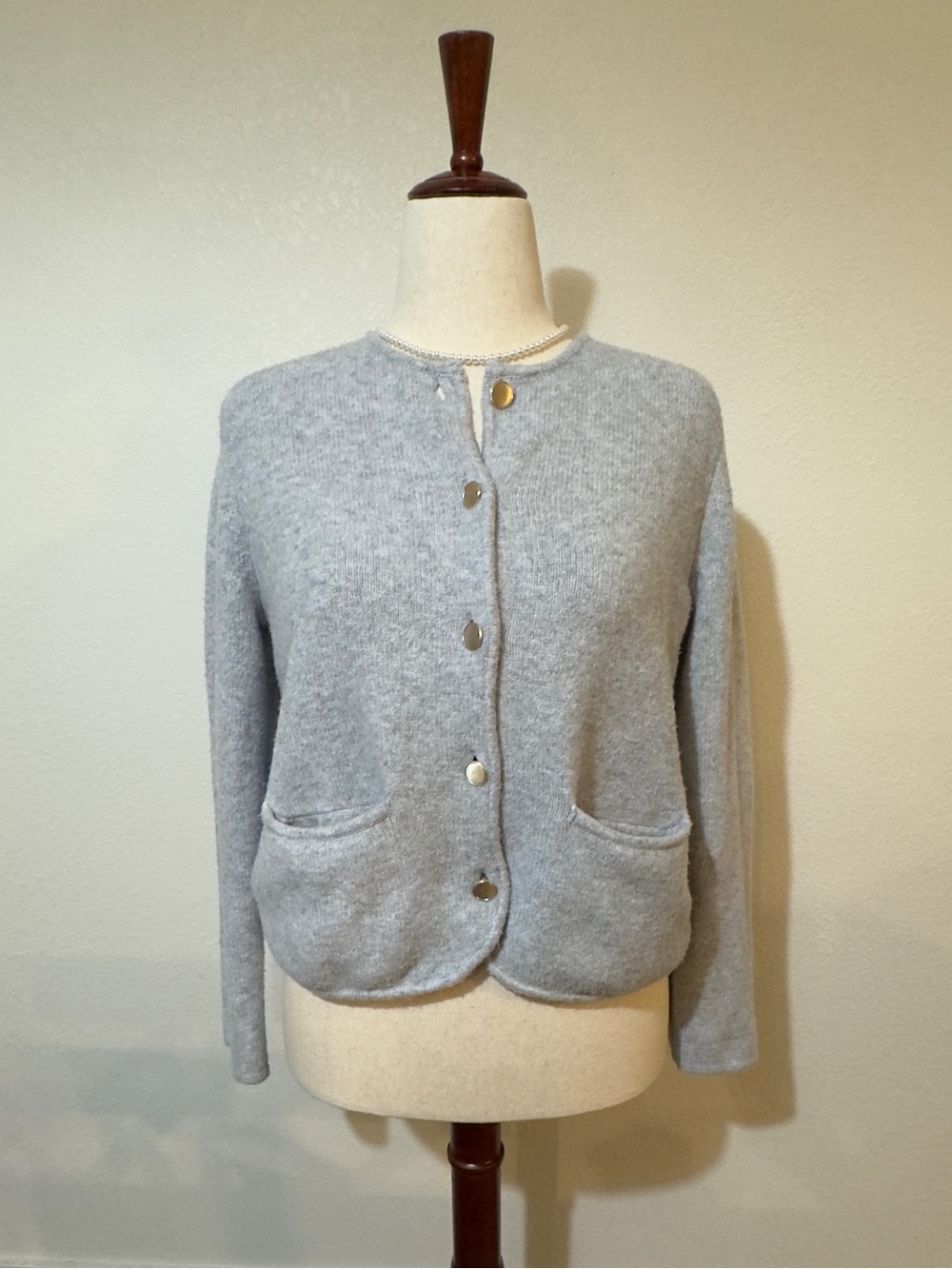 Abercrombie & Fitch Light Gray Crewneck Button Cardigan